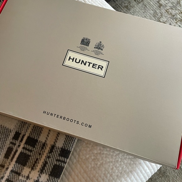 Hunter Tall Rain Boots- size 9 -Black - Picture 3 of 10